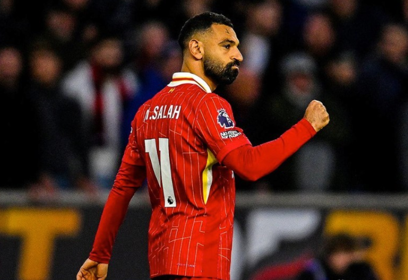 詹姆斯通过 詹姆斯通过