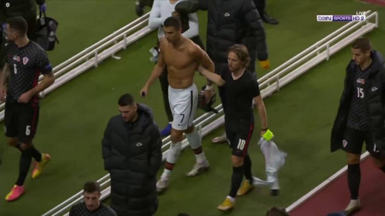 蓬毕查以其 蓬毕查以其