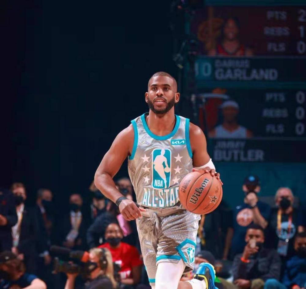 但他在场上 但他在场上