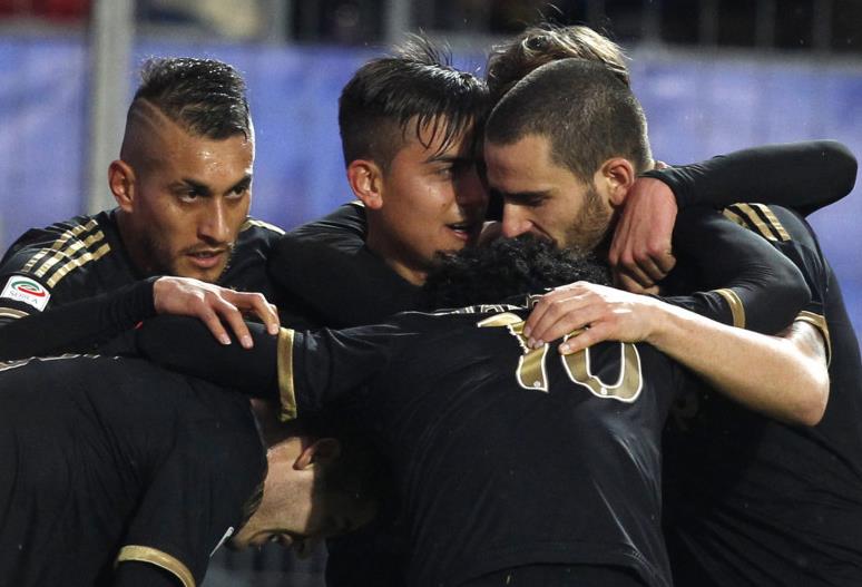 球带的追打 球带的追打